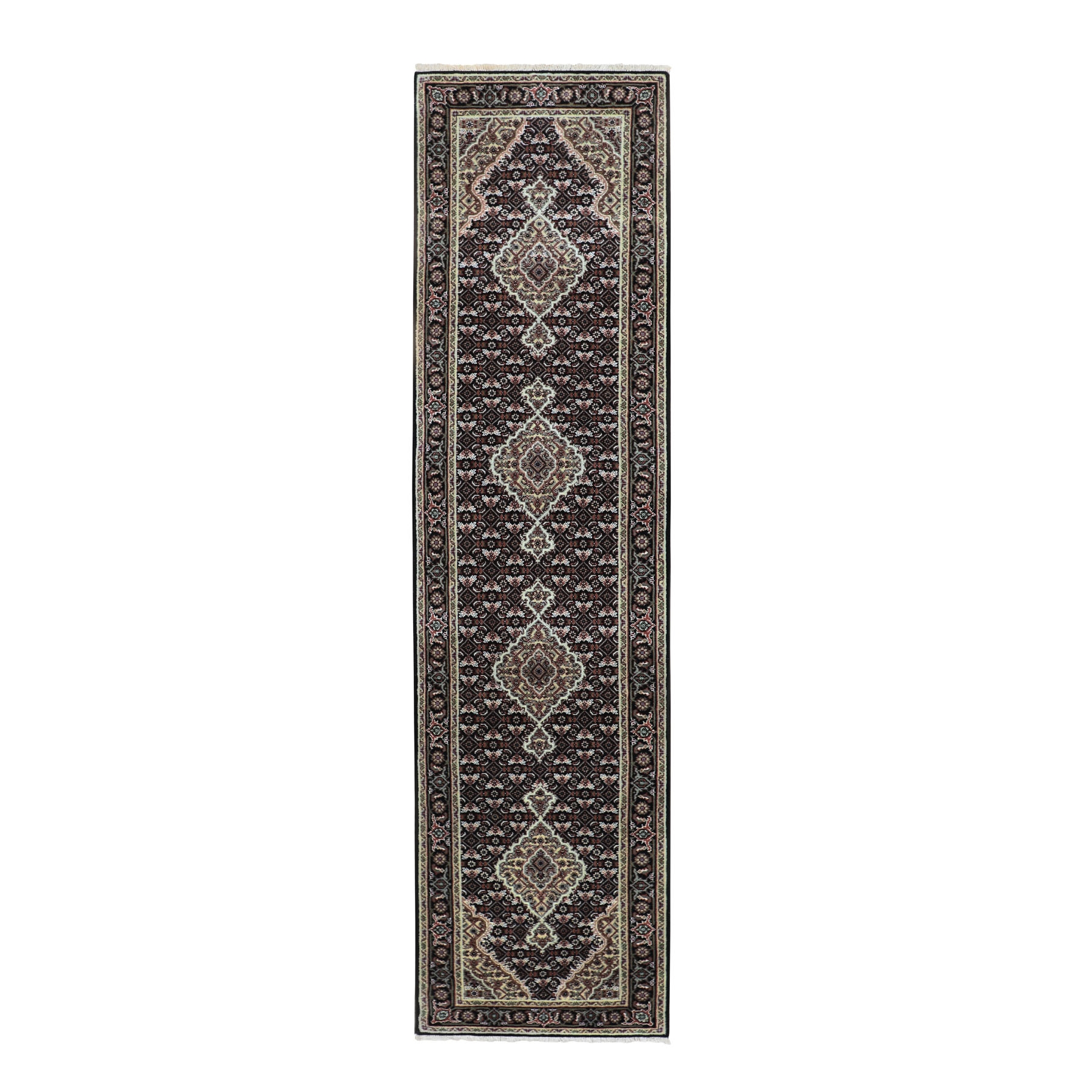 Traditional Silk Hand-Knotted Area Rug 2'6